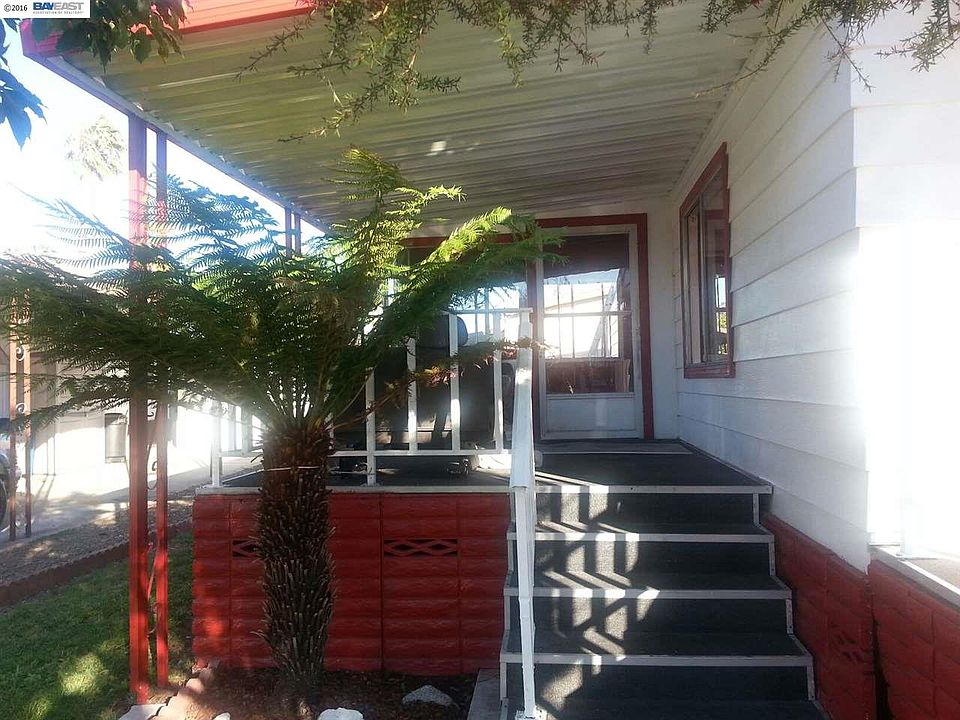 1st image of 544 Cumana Cir