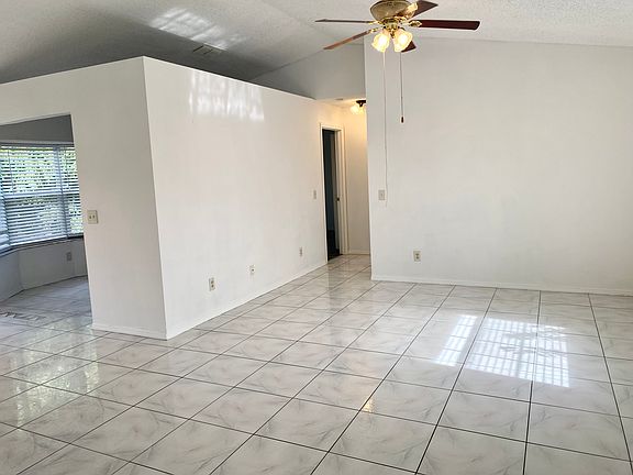 2nd image of 7101 Ironwood Dr
