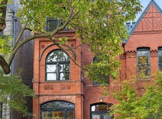 2230 N Dayton St, Chicago, IL 60614