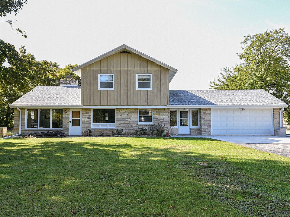 2nd image of W208S8285 Hillendale Dr