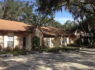 8609 Carroll Oaks Dr, Tampa, FL 33614