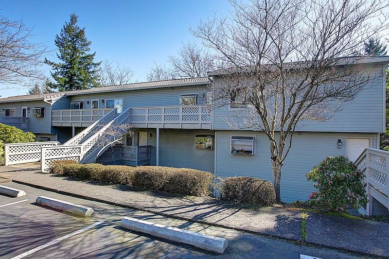 1st image of 3433 McNary Pkwy #106