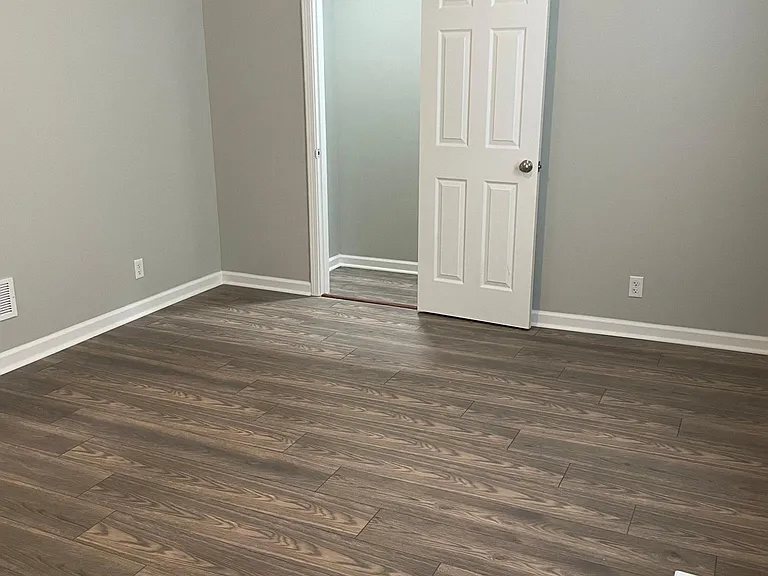 129 Van Voast Ave — Photo 10