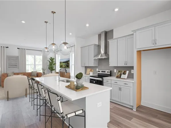 510 Motivation Cir NW, Atlanta, GA 30309