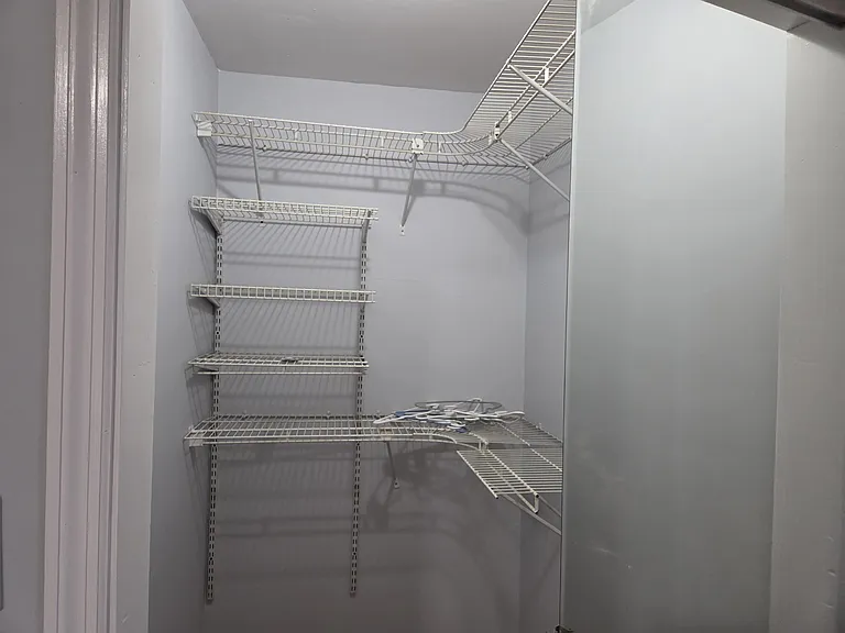 27 Jewett Ave #2 — Photo 7