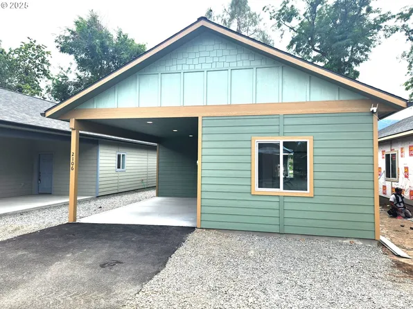 2106 True Ave, La Grande, OR 97850