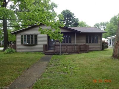 490 Laurel Dr, Berea, OH, 44017