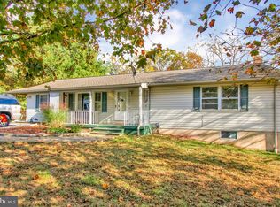 799 Menges Mill Rd, Spring Grove, PA 17362