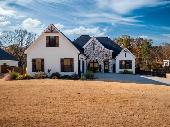 873 Belle Grove Loop, Benton, AR 72019