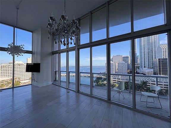 3rd image of 495 Brickell Ave APT 1501