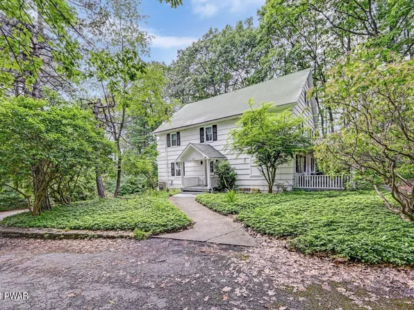 645 Belmont Ave, Mount Pocono, PA 18344