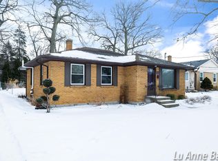 1816 Houseman Ave NE, Grand Rapids, MI