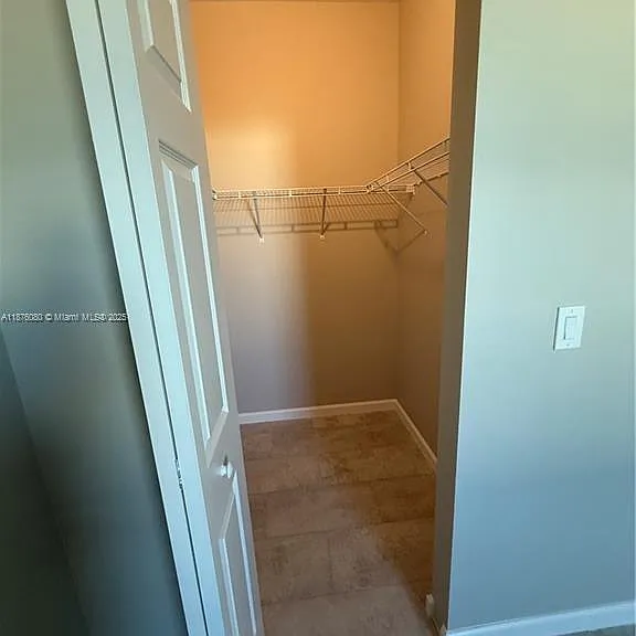 832 Holmes Ave #832 — Photo 15