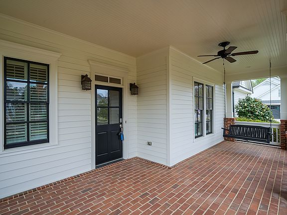 3rd image of 801 Village Greene NW