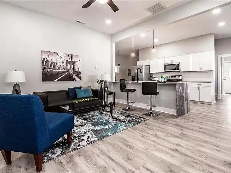 243 Terrace Ave — Photo 6