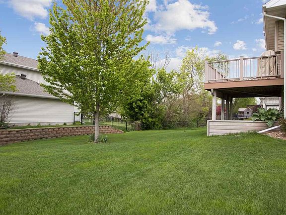 2nd image of 205 Radcliffe Dr