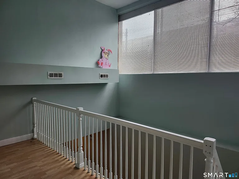 488 Chapel St #6 — Photo 18