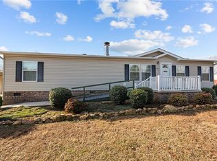 2668 Ashewood Dr, Snow Camp, NC 27349