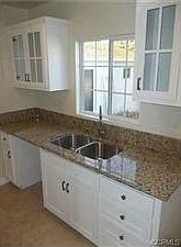 5th image of 12927 S Berendo Ave