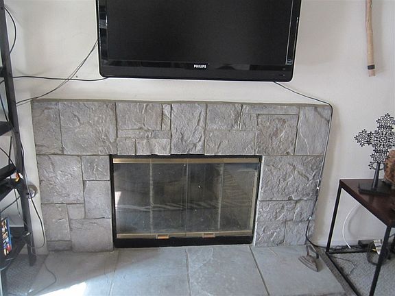 5th image of 709 Dane Dr #1-02
