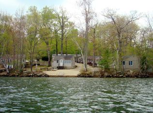 7 Pelham Dr N, Holderness, NH 03245