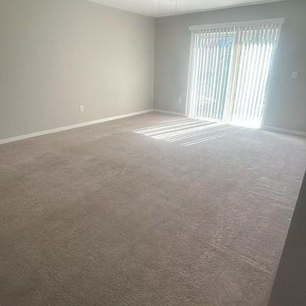 5th image of 2621 Icabod Ct