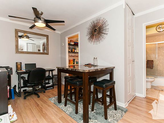 5th image of 3620 N Pine Grove Ave APT 302