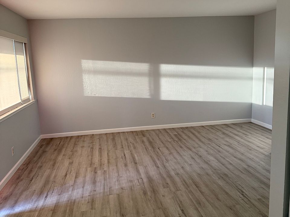 1st image of 2100 Pine Ave #D
