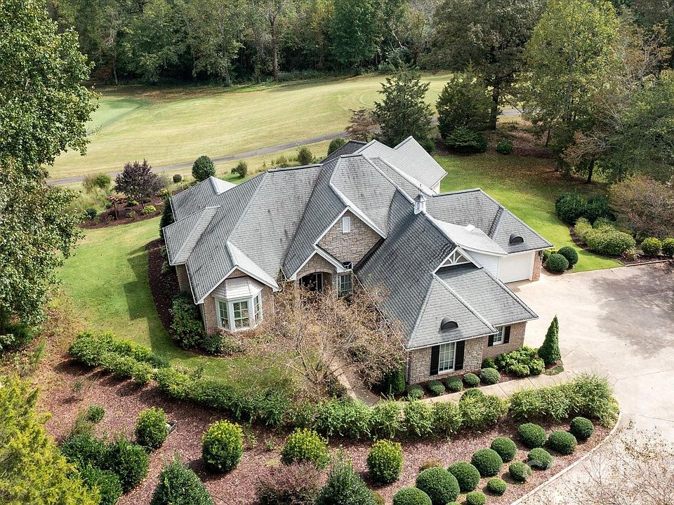 1st image of 733 Plantation Drive Ext