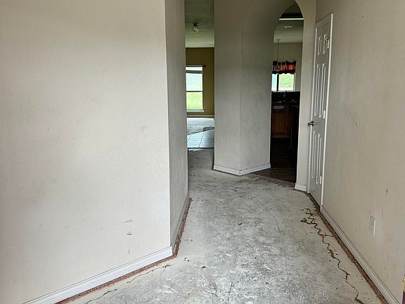 2nd image of 11066 Iberia Dr