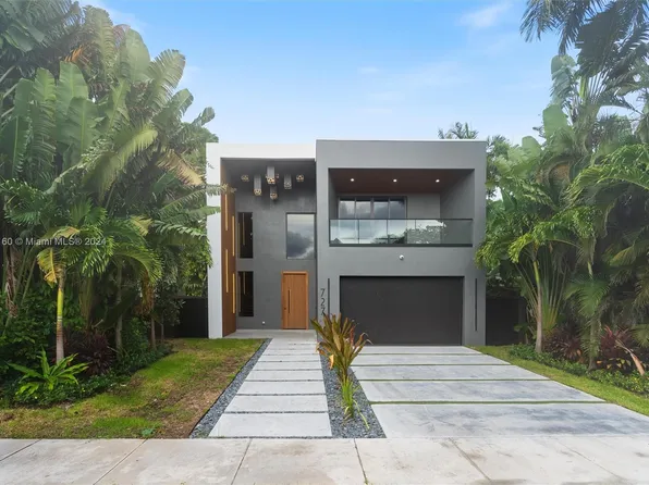 727 NE 17th Way, Fort Lauderdale, FL 33304