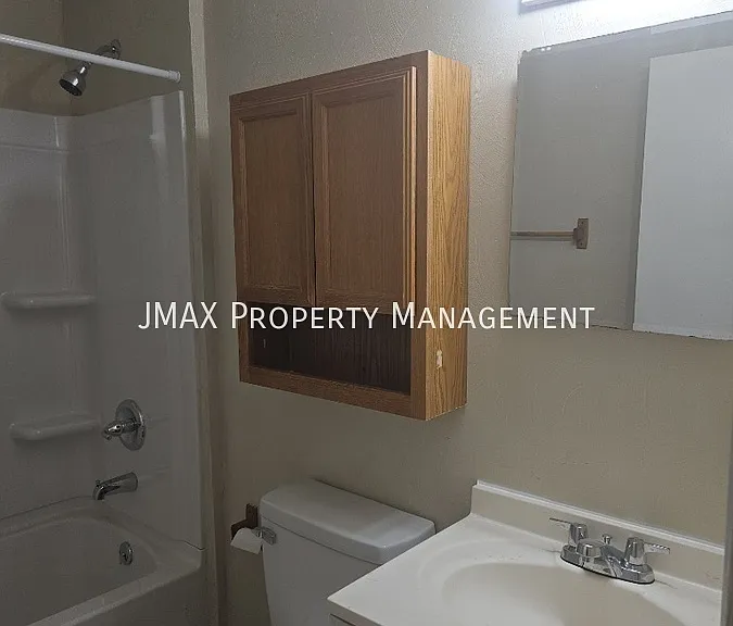 1714 Melrose Ave NW #2 — Photo 4