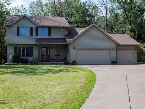 2905 Meadowbrook Lane, Menomonie, WI 54751