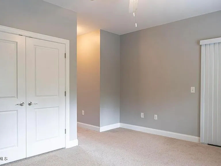 14 Cypress Cir — Photo 18