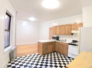 145 S 4th St APT 26, Brooklyn, NY 11211