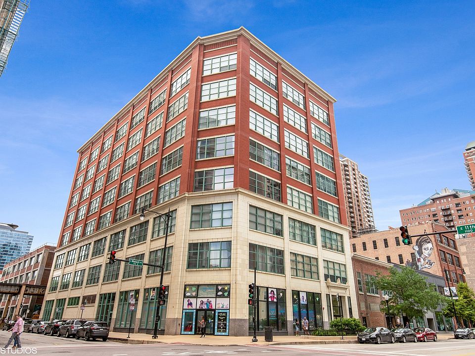 1st image of 1020 S Wabash Ave APT 3B