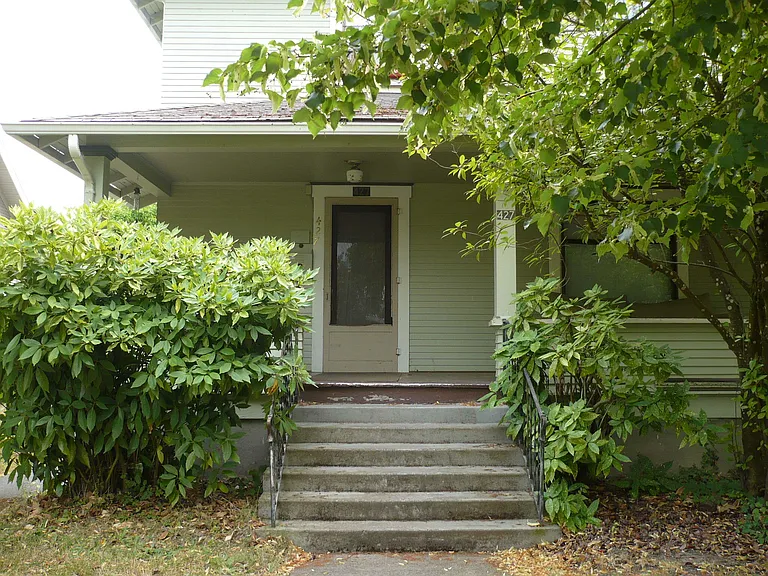 427 SW 5th St — Photo 21