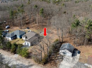 198 Golf Course Rd, Wasaga Beach, ON L9Z 1S6