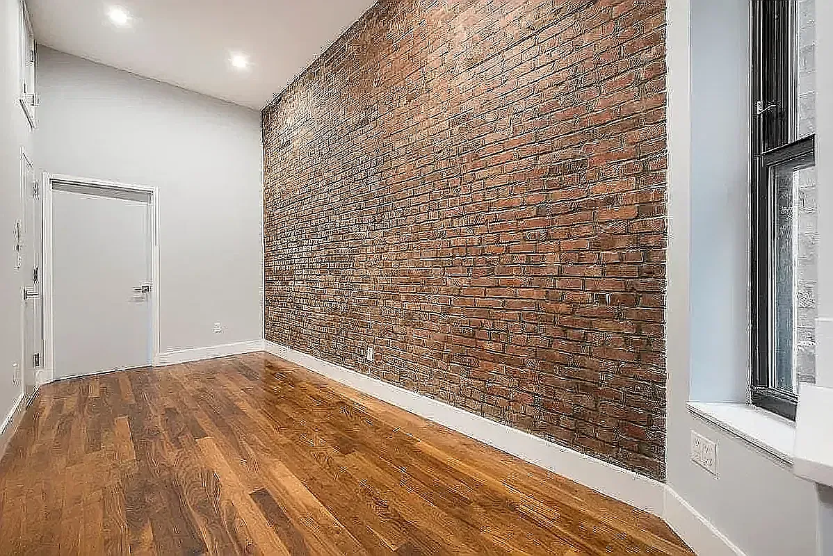 347 East 105th Street — Photo 3