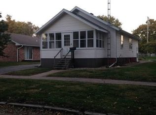 770 N Dean St, Bushnell, IL 61422