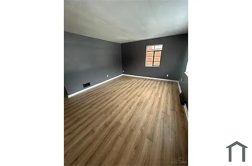 2199 Westwood Northern Blvd #1 Photo 1