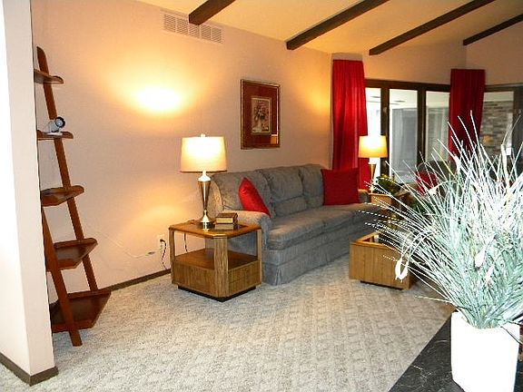 5th image of 1150 Old River Road Ct