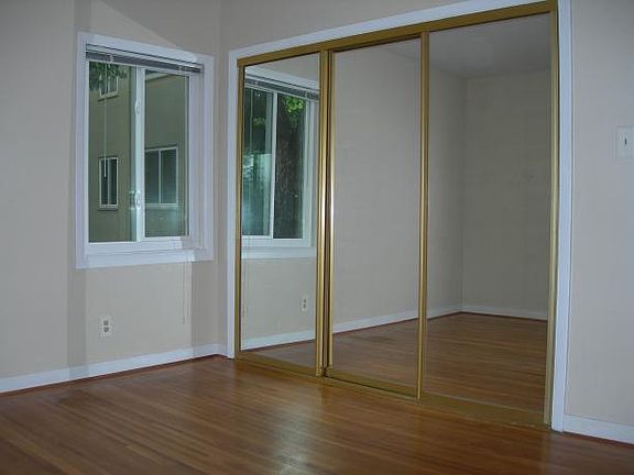 3rd image of 155 El Camino Real APT 7