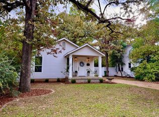 4214 McNutt St, Haltom City, TX 76117