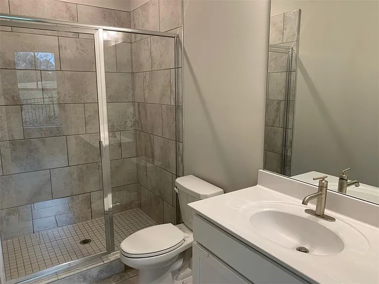 6007 Skellig St — Photo 11