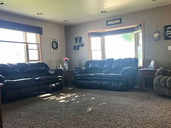 Living room-natural light 