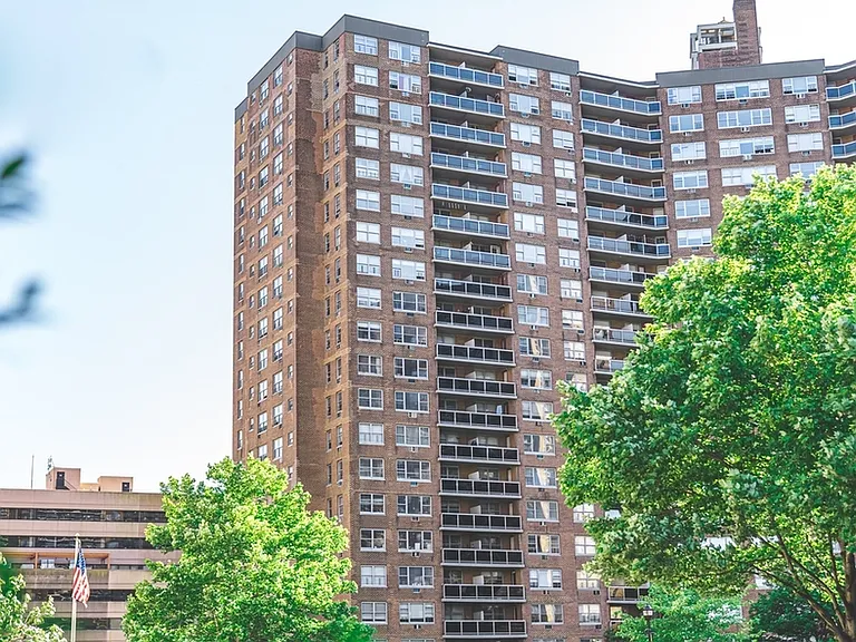 104-60 Queens Blvd #17A — Photo 6