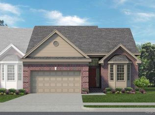 45843 Beaufort Dr, Macomb, MI 48044