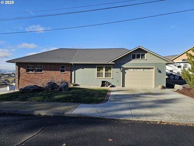 1300 NW Horn Ave, Pendleton, OR, 97801