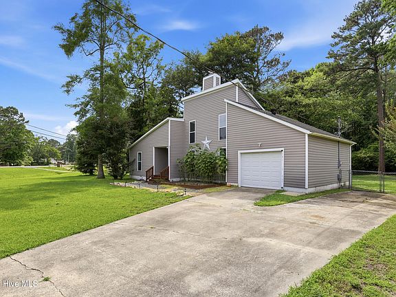 4th image of 101 Sourwood Road
